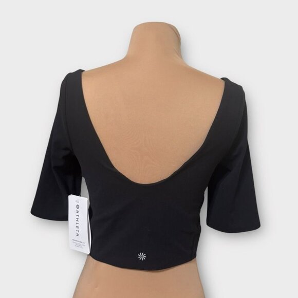 NWT Athleta Exhilarate Crop Top M Black Cropped Tee Top Active NEW A-C - Picture 3 of 8